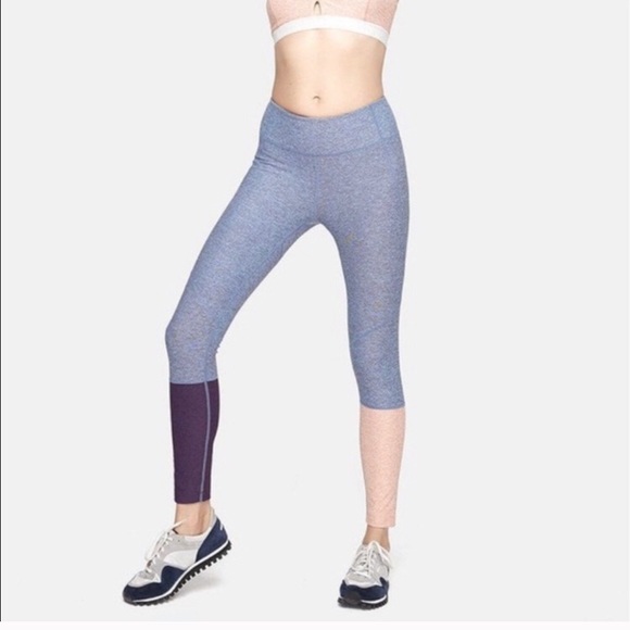 Outdoor Voices Other - Outdoor Voices Dipped 7/8 Leggings